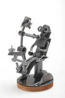 Dxc metal human fig.