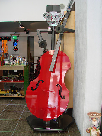 studio art Uniidea June 2012 (23)